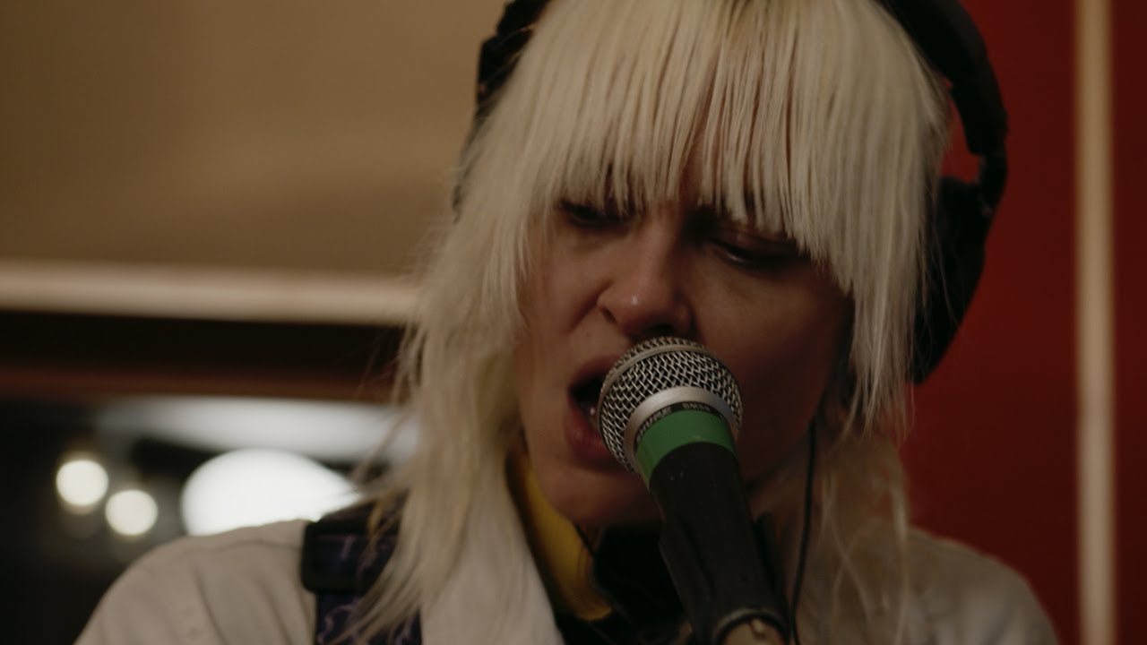 Dream Wife - Sports (Live at Studio Silo)