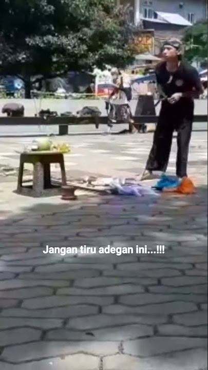wanita pemberani debus ditaman covid gasibu #fyp #debus #viral #seni #atraksi #fypシ #senibudaya
