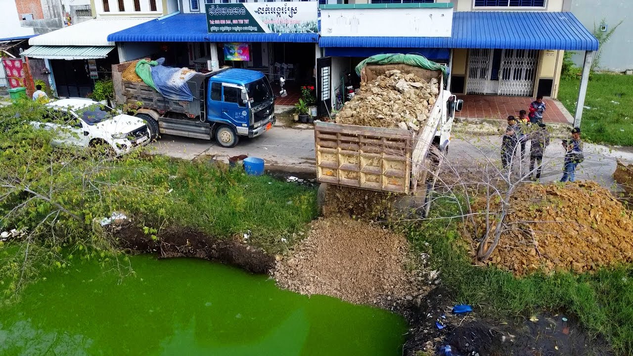 Bulldozer Operations for Land Grading: Techniques for Slope Management
