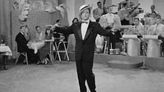 Video thumbnail of "Desi Arnaz - El Cumbanchero (1946)"