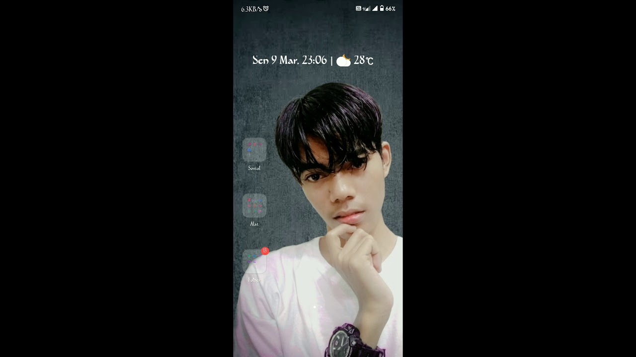 Buka 2 aplikasi sekaligus Cara buat slip layar di android Buka 2 aplikasi sekaligus Cara buat slip layar di android