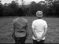 Capture de la vidéo Robert Aiki Aubrey Lowe & Ariel Kalma - Strange Dreams [Official Video]