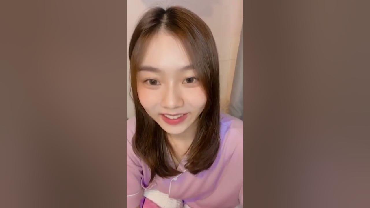 Yoyo Kot 葛綽瑤 yoyo_kot ig live 2022.03.01 part 1 強尼, 阿蛋 , Day Collar