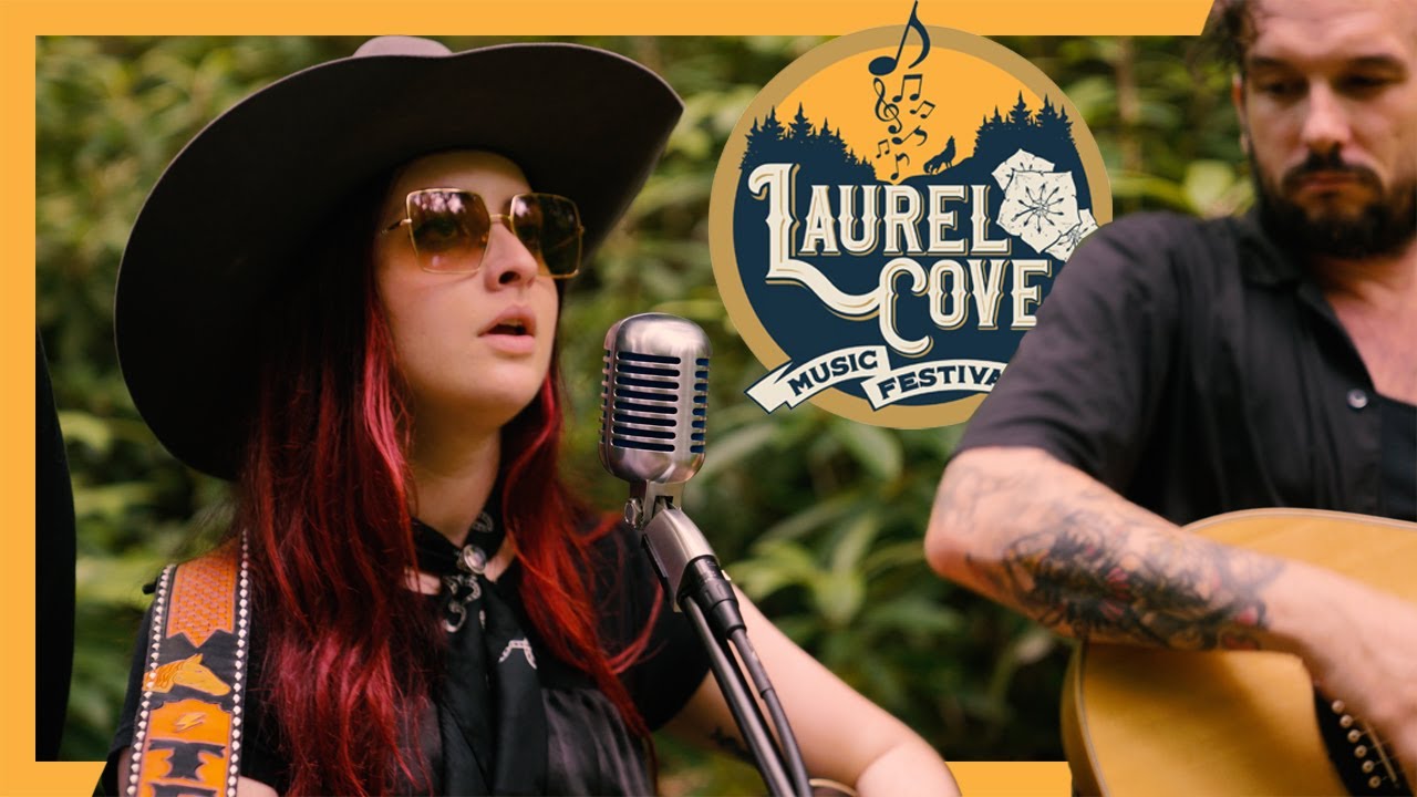 Tori Forsyth - "Broke Machine" (Laurel Cove Sessions) | Musical Moonshine