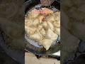 दूसरे की बीवी रोये तो दिल में दर्द होता है..😍😭#shorts #youtubeshorts #funnyshorts #samosa #recipe