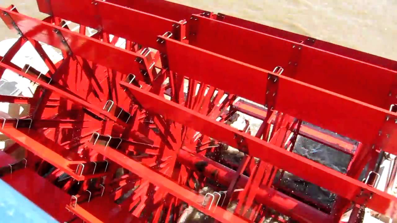 Working paddle wheel on the Mississippi YouTube