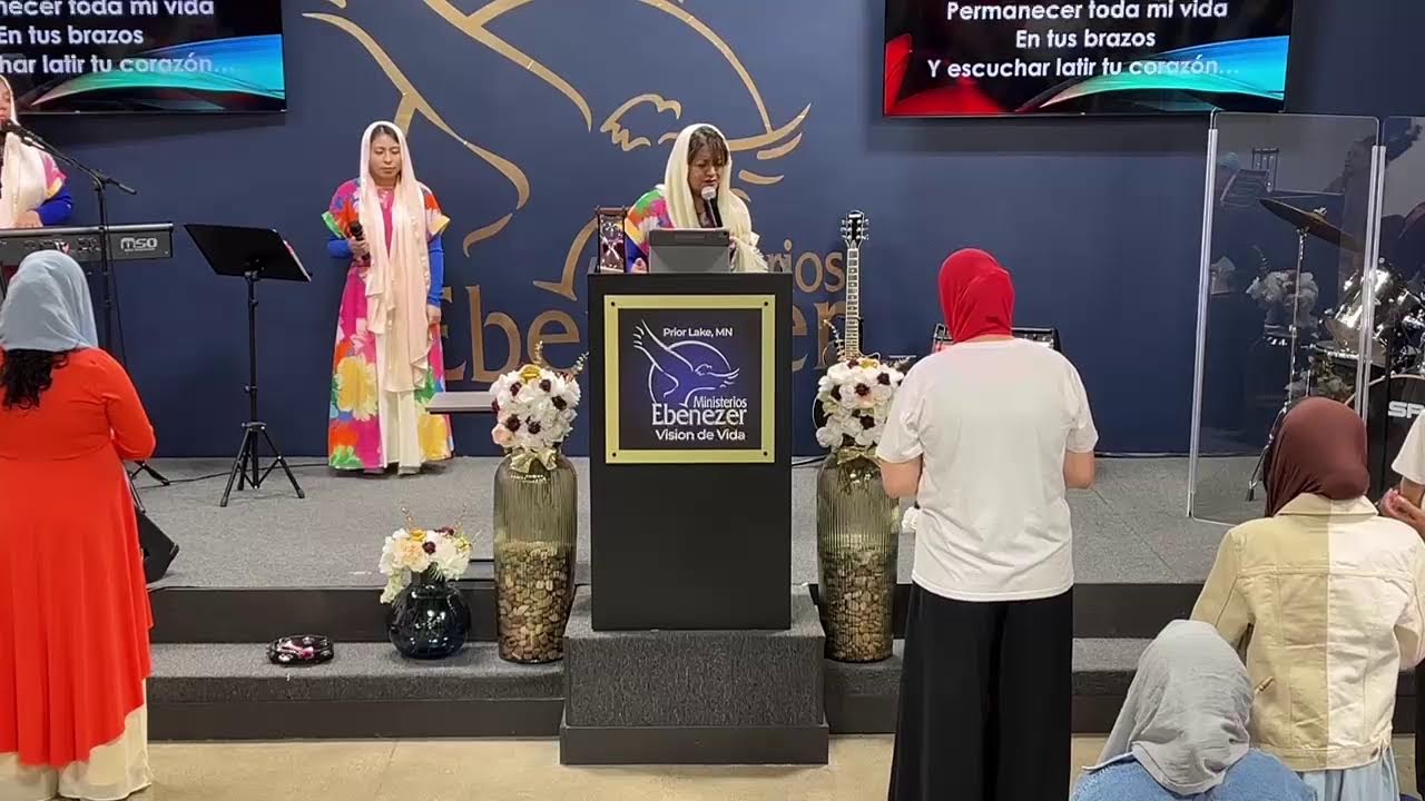 ALABANZA Y ADORACION