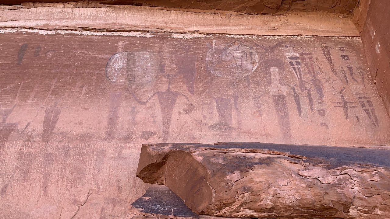 Prehistoric Courthouse Wash Rock Art Site, Moab, Utah