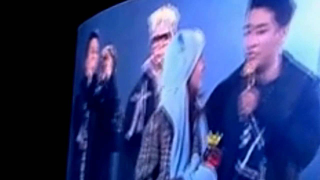 STILL HANGING IN THERE #NYONGDAL #DARAGON #GDSAN