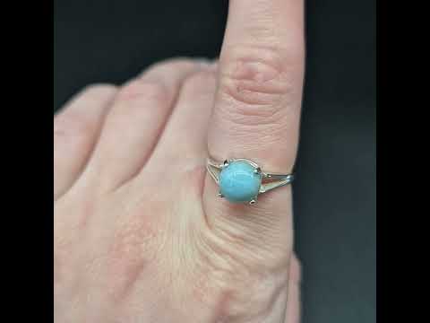 Кільце срібне жіноче з природним каменем ларимаром перстень, видео 1