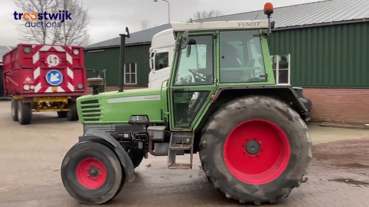 44392   lot 4   Fendt Farmer 303 LS