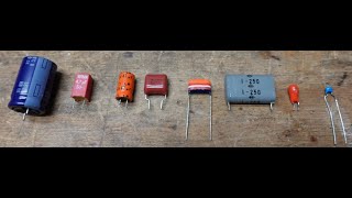 Basic Electronics for the Technician Part 7A Capacitors