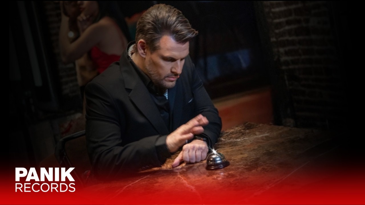 Πάνος Κιάμος - Ξέρεις Πολλούς; - Official Music Video