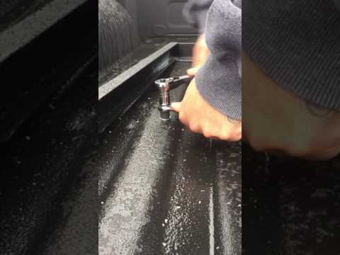 BEDSLIDE RIV NUT Installation
