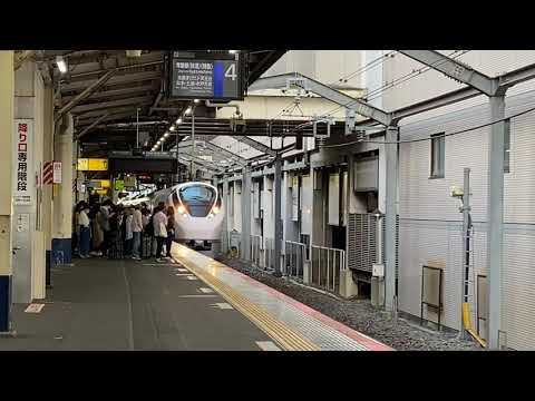 大混雑の柏駅を高速通過する常磐線特急E657系ひたち号