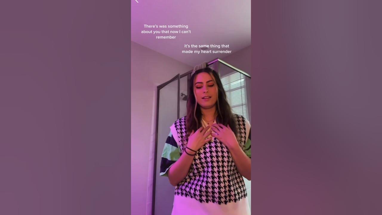 Lauren Cimorelli singing About You by The 1975