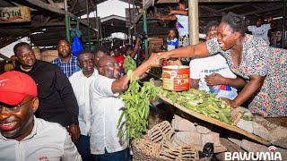 Wow! watch how Dr. Bawumia shows love to Market women and gets full support from chiefs