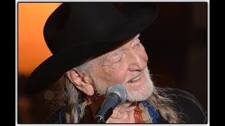 Willie Nelson &amp; Norah Jones Lonestar