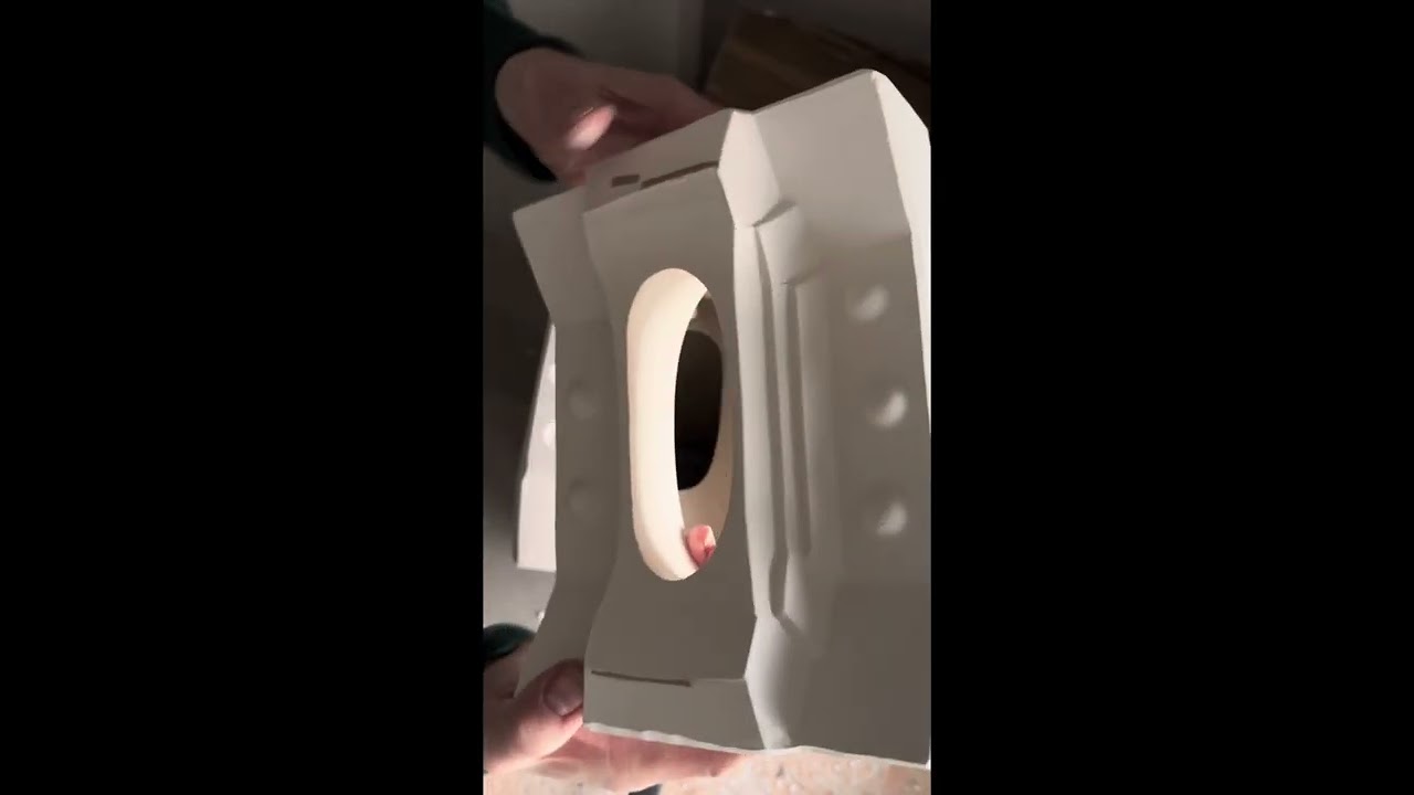 Large Fan Vase – 4-Part Plaster Mould Create a bold, sculptural statement piece 