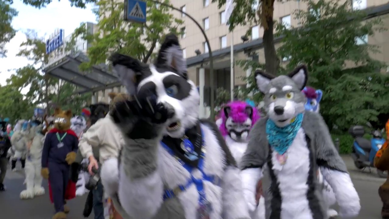Eurofurence 22 - Fursuitwalk