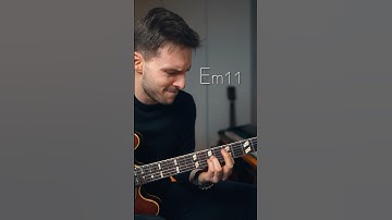 🔥 Try This Turnaround: Altered Chords with Triad Pairs