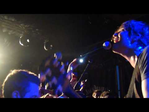 Bryce Avary (The Rocket Summer) covering Maps by Yeah Yeah Yeahs