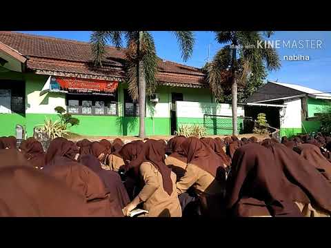 Haters tai kambing  SMP 20 bandar Lampung kelas XII E