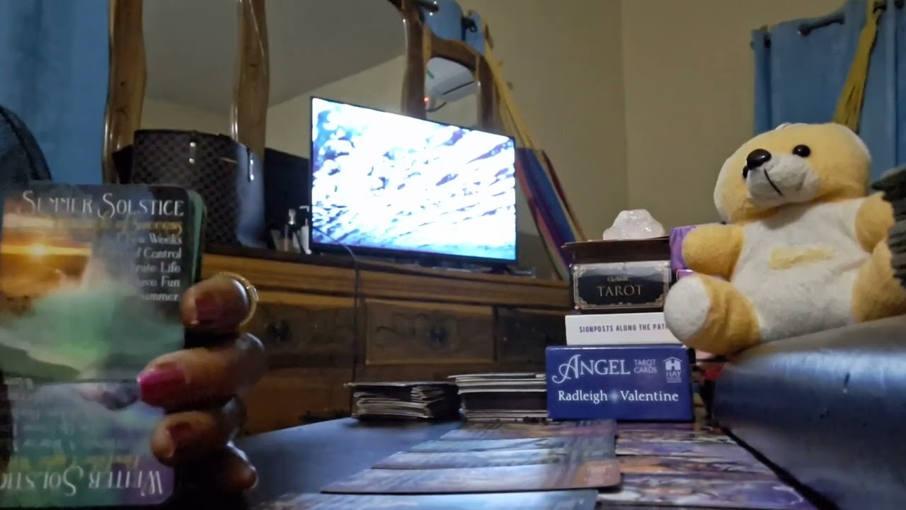 Этот император, безумно любящий вас всех, хочет, чтобы вы стали его женой 🥰💕