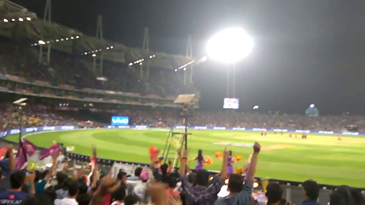 MS DHONI entry at Pune stadium