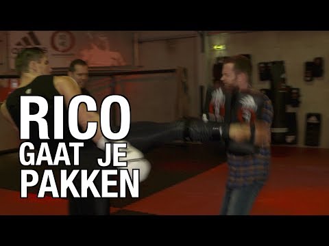 Rico Verhoeven front kickt VanLeeuwen K.O.