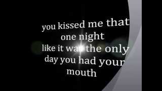 Shakira  Im Addicted To You Spainish To English S