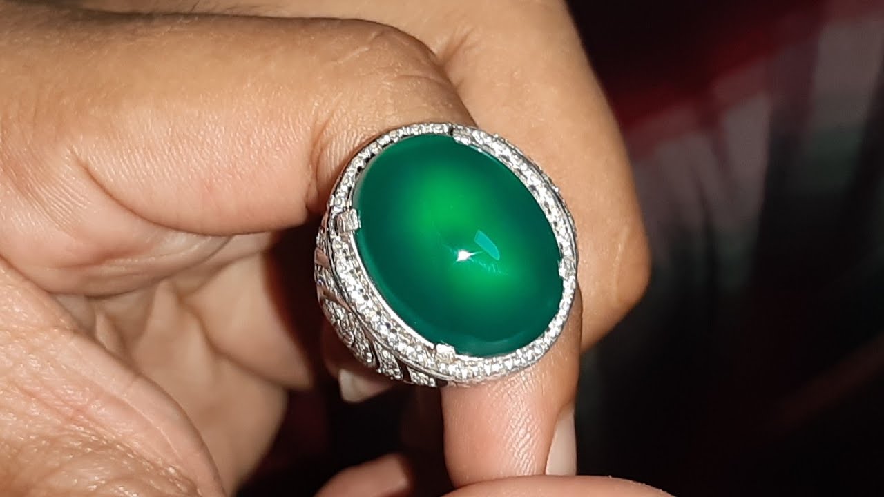 Bacan GuLau Kura & GuLau Polos