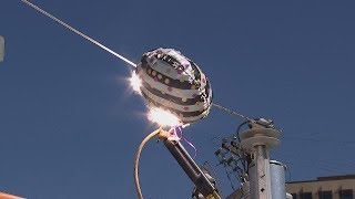 VIDEO: Mylar balloons are awesome! Until they knock out power in your neighborhood