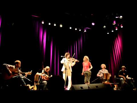 Trio Doppelbock mit Christine Lauterburg: Simelibärg (Guggisberg-Lied)