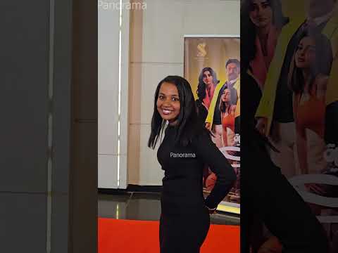 الممثلة علا على من احتفالها من عرض فيلم الصفا ثانوية بنات