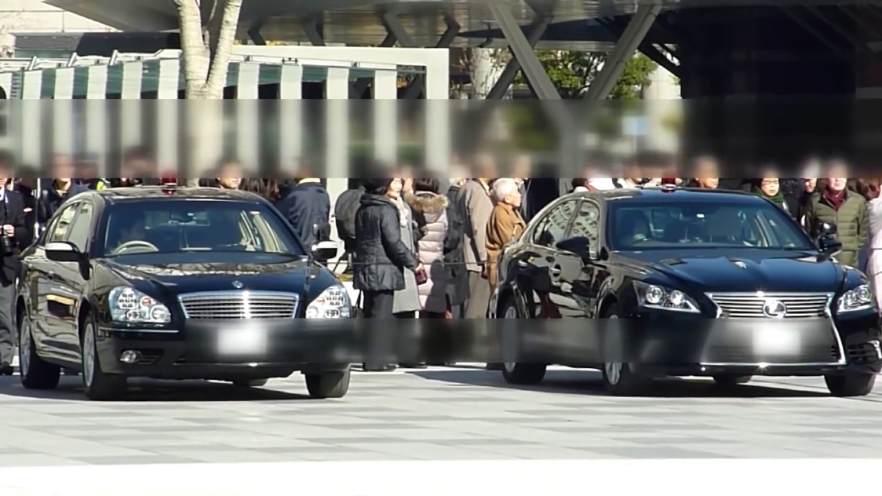 レクサス シーマ覆面パトが赤色灯全開で進行 警視庁cima Crown覆面パト Japanese Police Guard Car Leaving To Thank You Youtube レクサス シーマ覆面パトが赤色灯全開で進行 警視庁cima Crown覆面パト Japanese Police Guard Car Leaving To Thank You Youtube