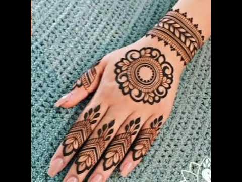 Henna en las manos