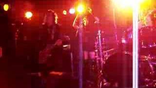 Download Lagu Tigertailz - Love Bomb Baby MP3