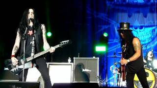 Slash ft. Myles Kennedy - Ghost (Live - Phones 4u Arena, Manchester, UK, Nov 2014)
