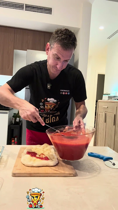 #Pizzallapala #pizza #itspizzatime #pizzalover #middleeast #pizzapie #food