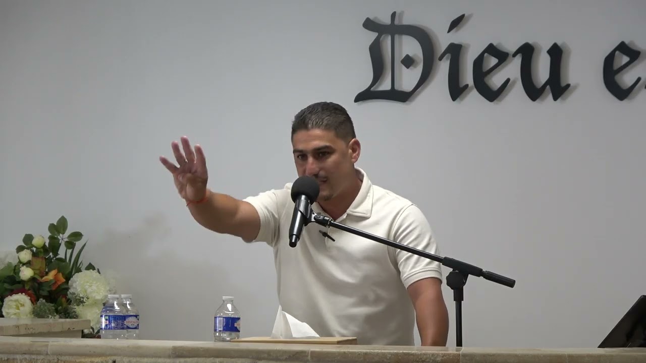 Prédicateur Josué chante : 'Je Lève les Yeux vers les Montagnes' | Louange Inspirante