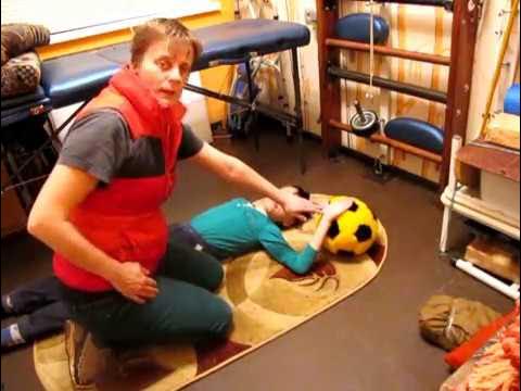 вылечимся сами лфк. реабилитация после операции на локте. вылечимся сами лечебная гимнастика. вылечимся сами. комплекс упражнений доктора бубновского.