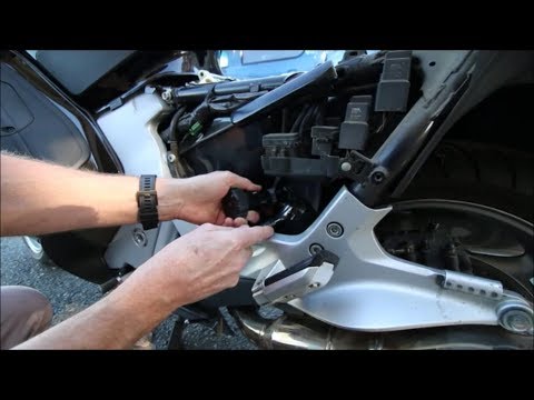 Honda ST1300 Rear Suspension Pre-load Adjuster Maintenance