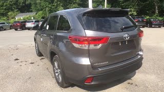 2018 Toyota Highlander Bellows Falls, Keene, Brattleboro, Claremont, Greenfield, VT T8202