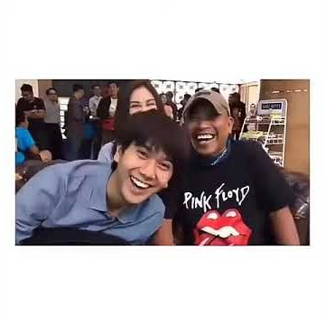 Hari ulang tahun ayah pidi baiq 🎂