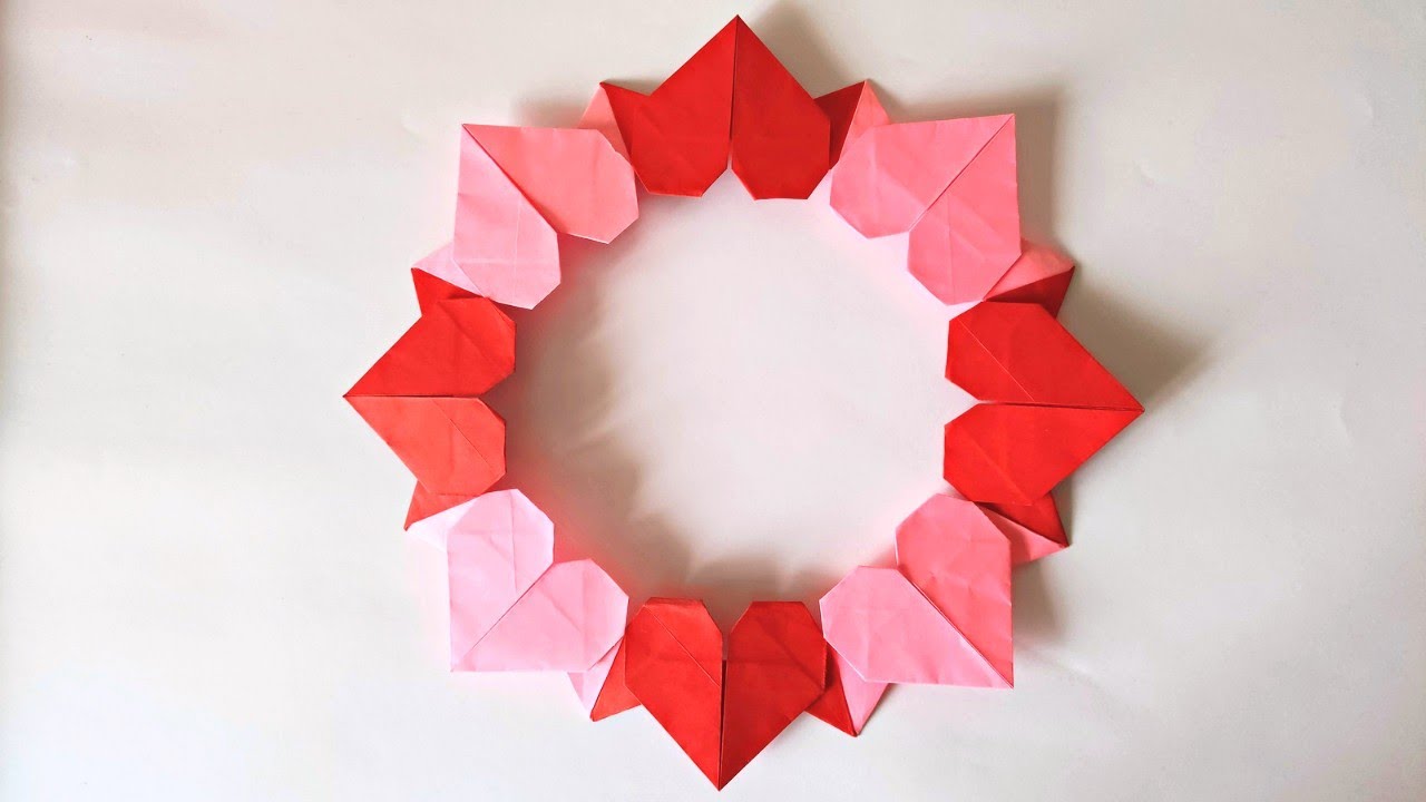 Origami HEARTS WREATH | How to make a paper hearts wreath - YouTube