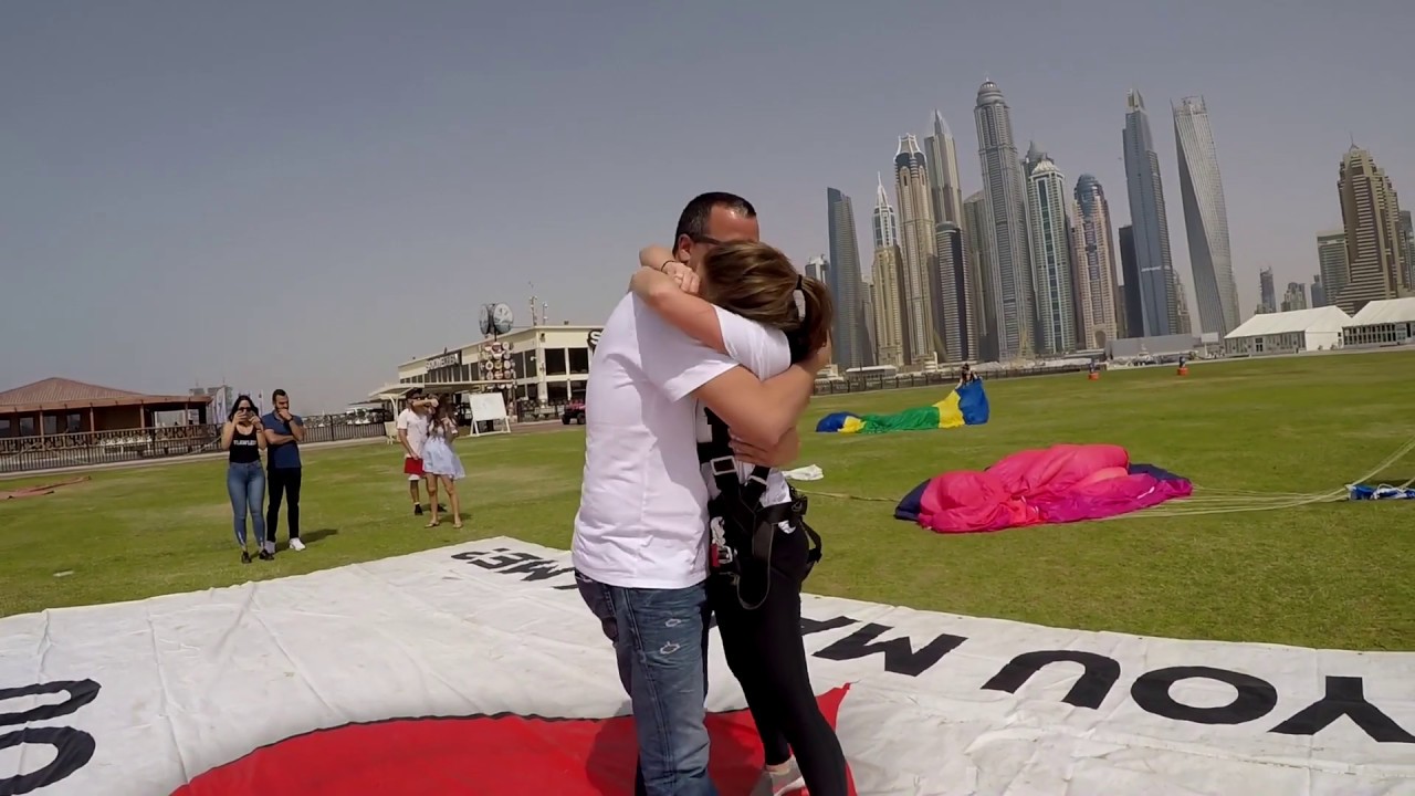 EPIC PROPOSAL - 05/04/2018 - SKYDIVE DUBAI - KARL & NADINE