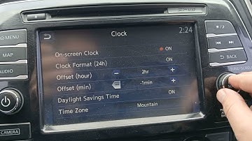 How to Set the Time in a Nissan Maxima (2016-2023)