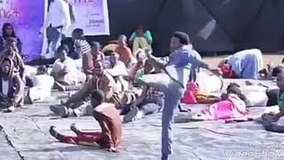 PASCHAL CASSIAN KIAPO CHADAM NAZIDI KUKUALIKA KUOMBEA ALBAM HII