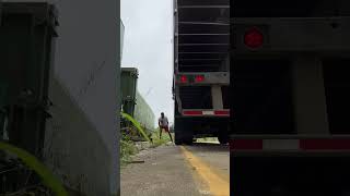 Watch me back into dock #otrdriver #blacktrucker #18wheeler #cascadia #backingup #pov #semitruck